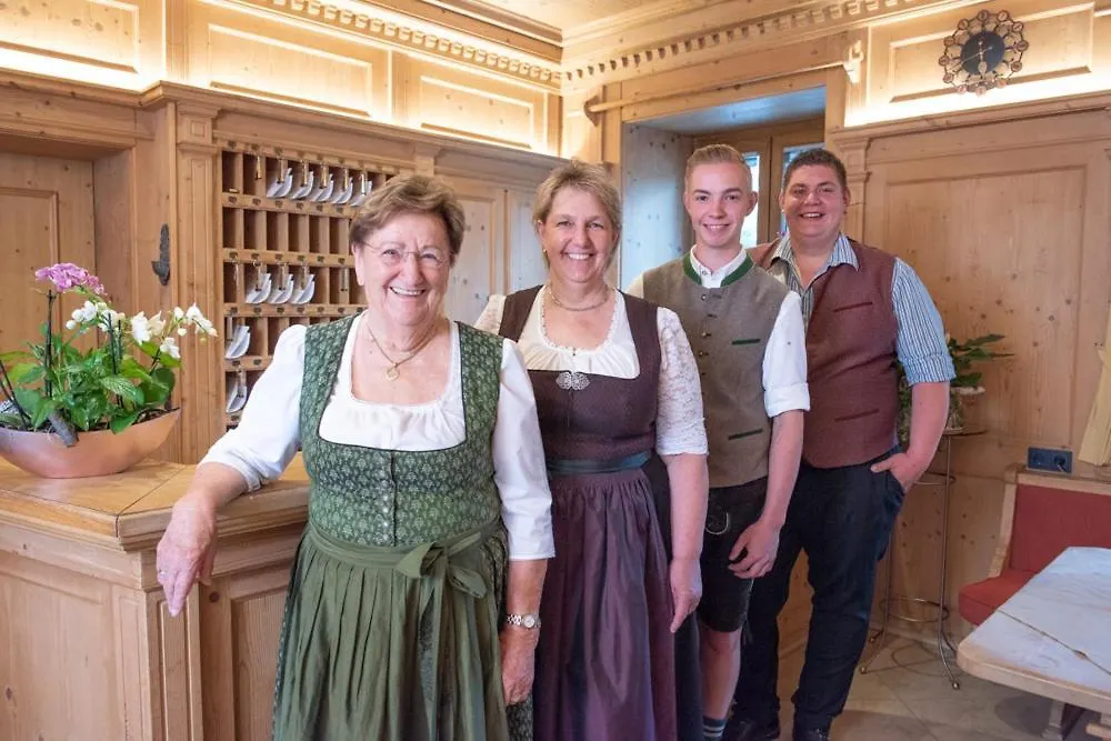 Hotel-Gasthof Huber Ebersberg 3*,