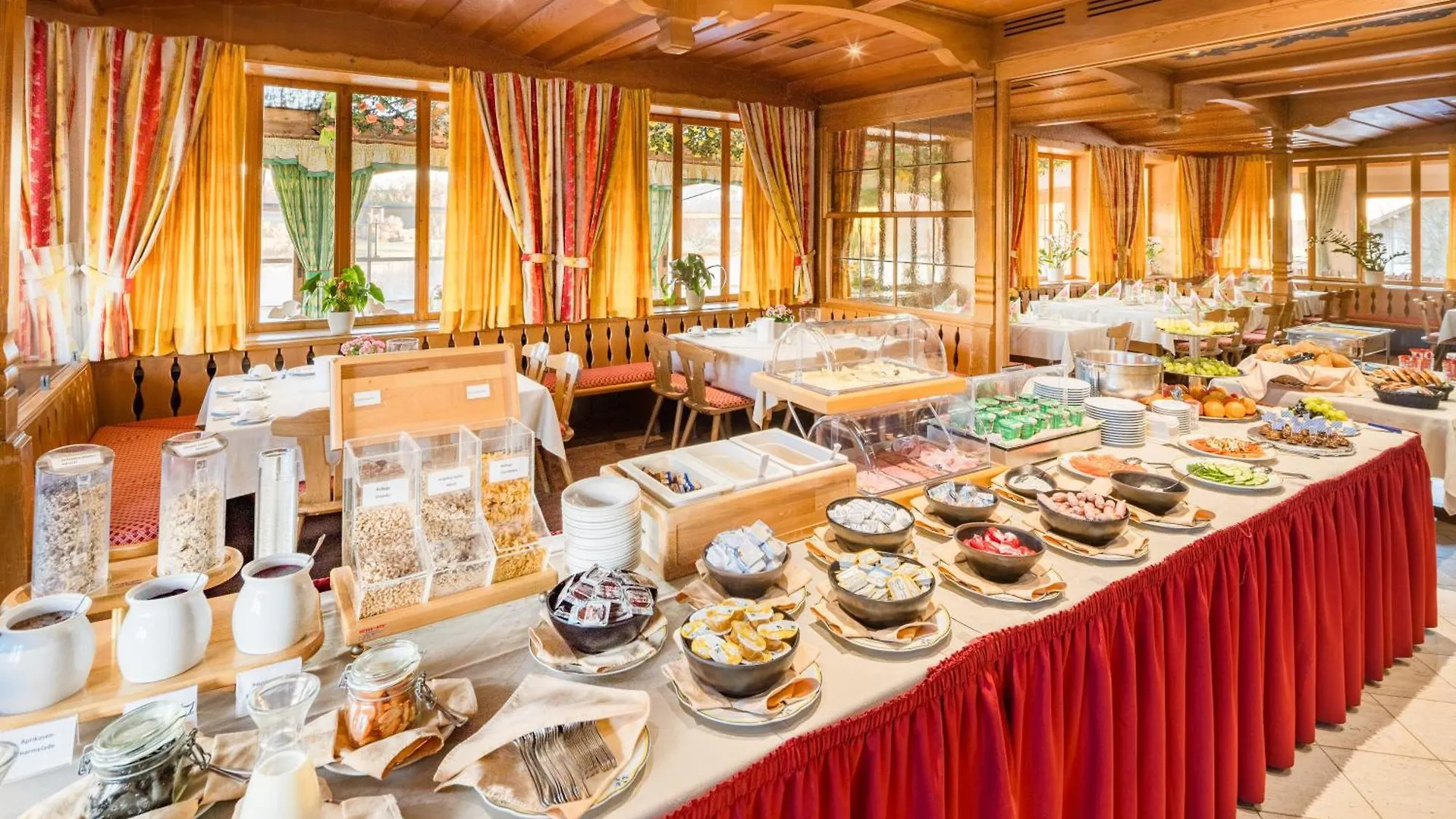 Hotel-Gasthof Huber Ebersberg Hotel