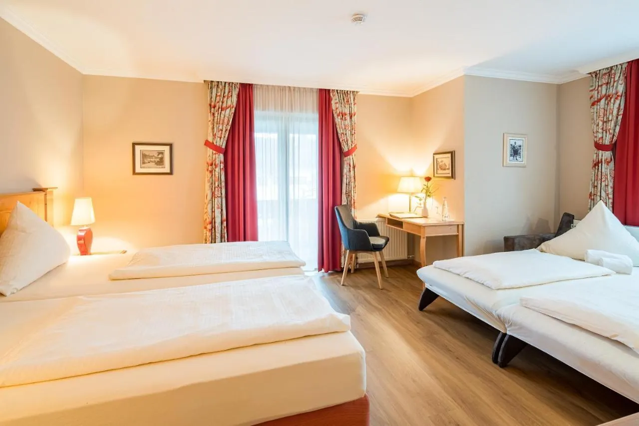 Hotel-Gasthof Huber Ebersberg 3*,  Γερμανία