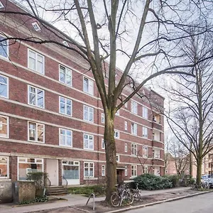 Schickes Zwei In Barmbek Hamburg