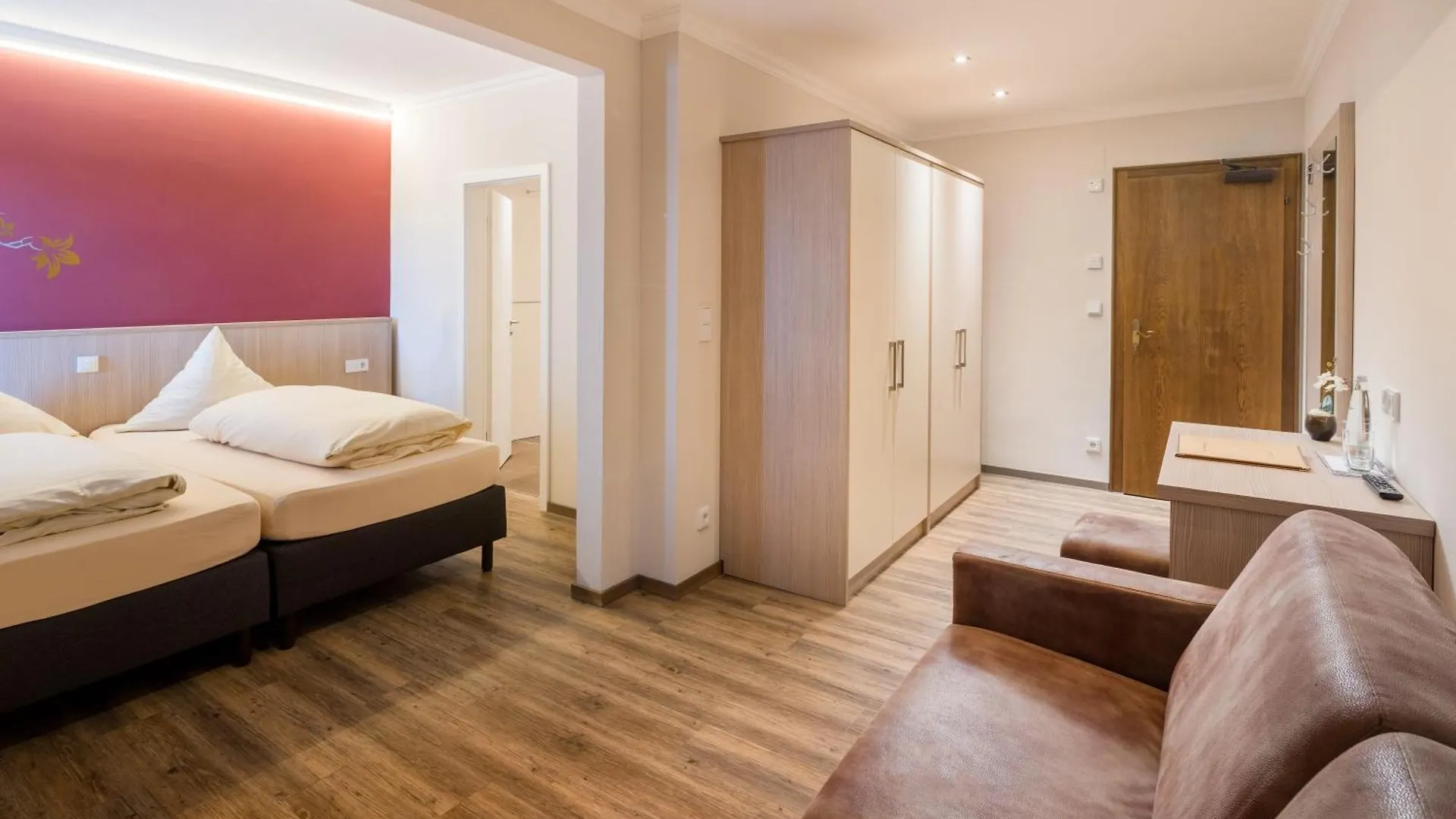 Hotel Hotel-Gasthof Huber Ebersberg